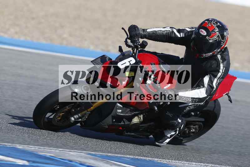 /Archiv-2024/02 29.01.-02.02.2024 Moto Center Thun Jerez/Gruppe gruen-green/6